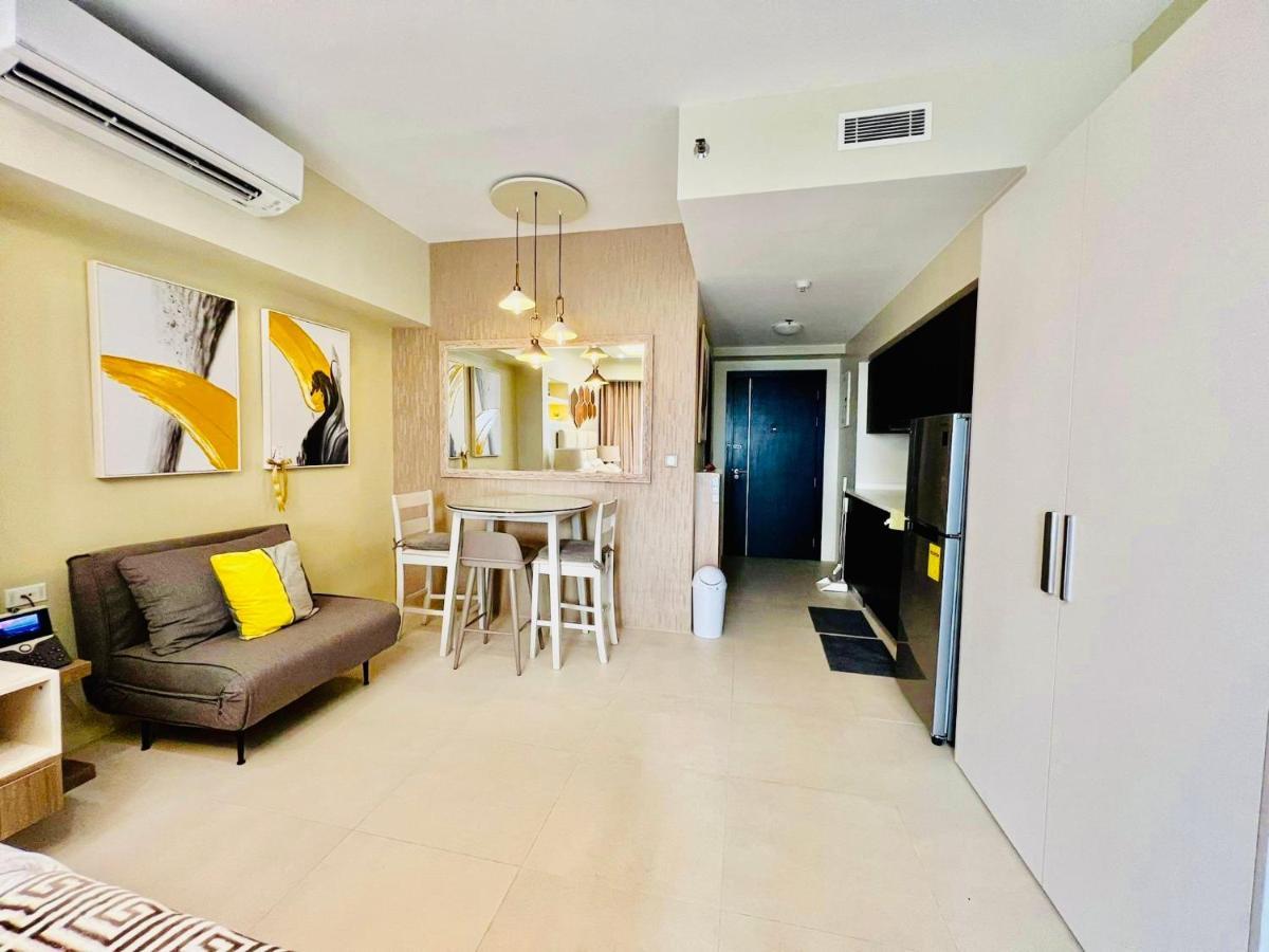 Aeon Towers Studio Suite Davao Exterior foto